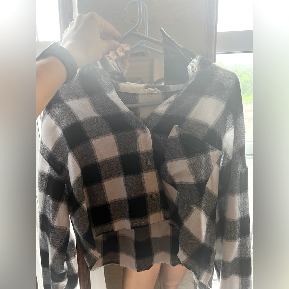 Cropped plaid button up